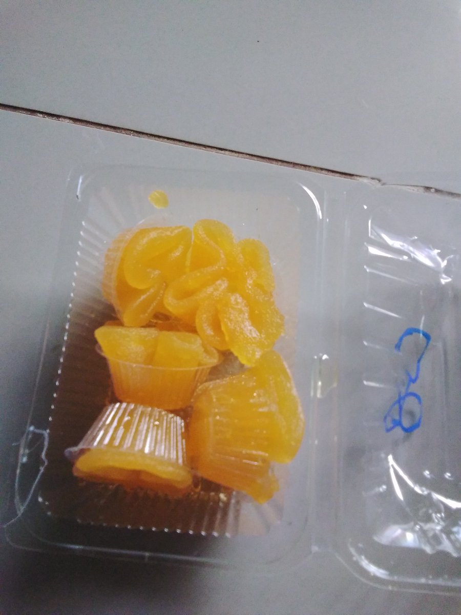 CSupantee's tweet image. วันนี้ ลูกตาล กิน ทองหยิบ