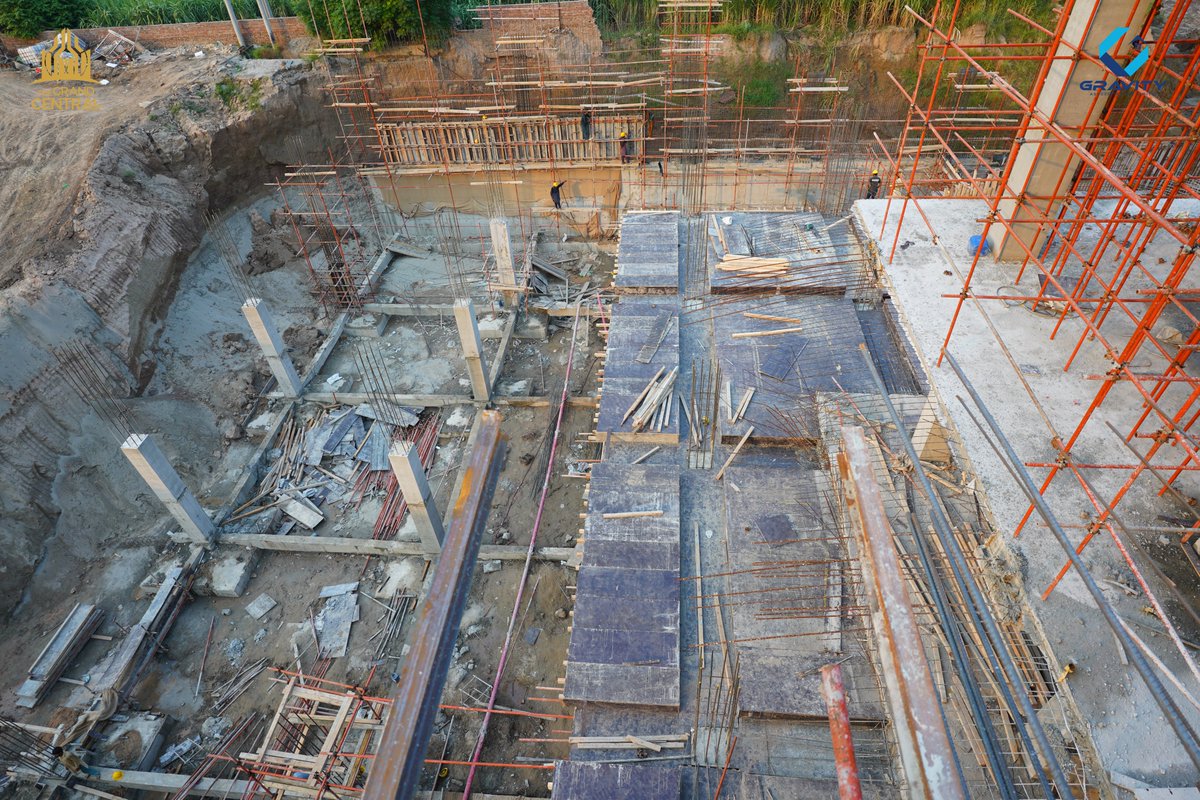 GravityLhr's tweet photo. Our TGC construction team is working 24/7 through this summer heat!

Site office: Near Marhaba Mahal, East Canal Road, Faisalabad. 
Lahore: 36 CCA, DD-Block, DHA Phase 4, Lahore.

Contact us: 
041 111 404040 / 042 111 404040 
0300 0500697 / 0300 0500698 
 
https://t.co/Jb6Q9gEGVo https://t.co/wOtiRYrnUs