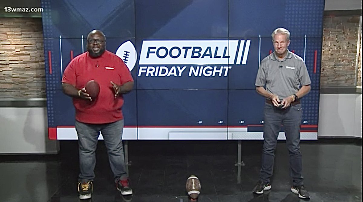 sportsguymarv's tweet photo. Another night in the books… week 4… time flies when you’re having fun! Thanks for the good times! Until then I ain’t gone… I’m gone gone! See y’all next week! https://t.co/NkquYyQldf