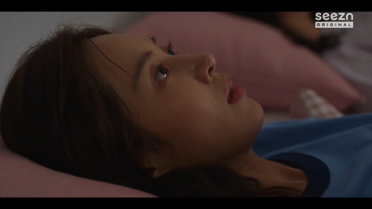 cloudramas's tweet photo. interestinggg! sera might be the witness for sunwoo's mom murder case but maybe it was too traumatised for her thats why she couldnt seem to remember about it. i loveee this kind of plot! bcs that means she will help him later!

#GoodJobEp4 https://t.co/RKREKdW6lw