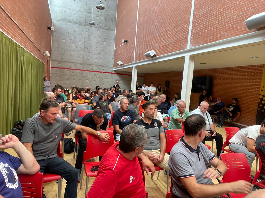 GAZTEDI_RUGBY's tweet photo. Gaztedi con una envidiable situación deportiva necesita buscar sponsor y colaboradores para cerrar su presupuesto.

Gaztedik, kirol egoera paregabearekin, babesle eta laguntzaileak bilatu behar ditu bere aurrekontua ixteko

#buscandosponsor
# https://t.co/ywtm3qdmi4