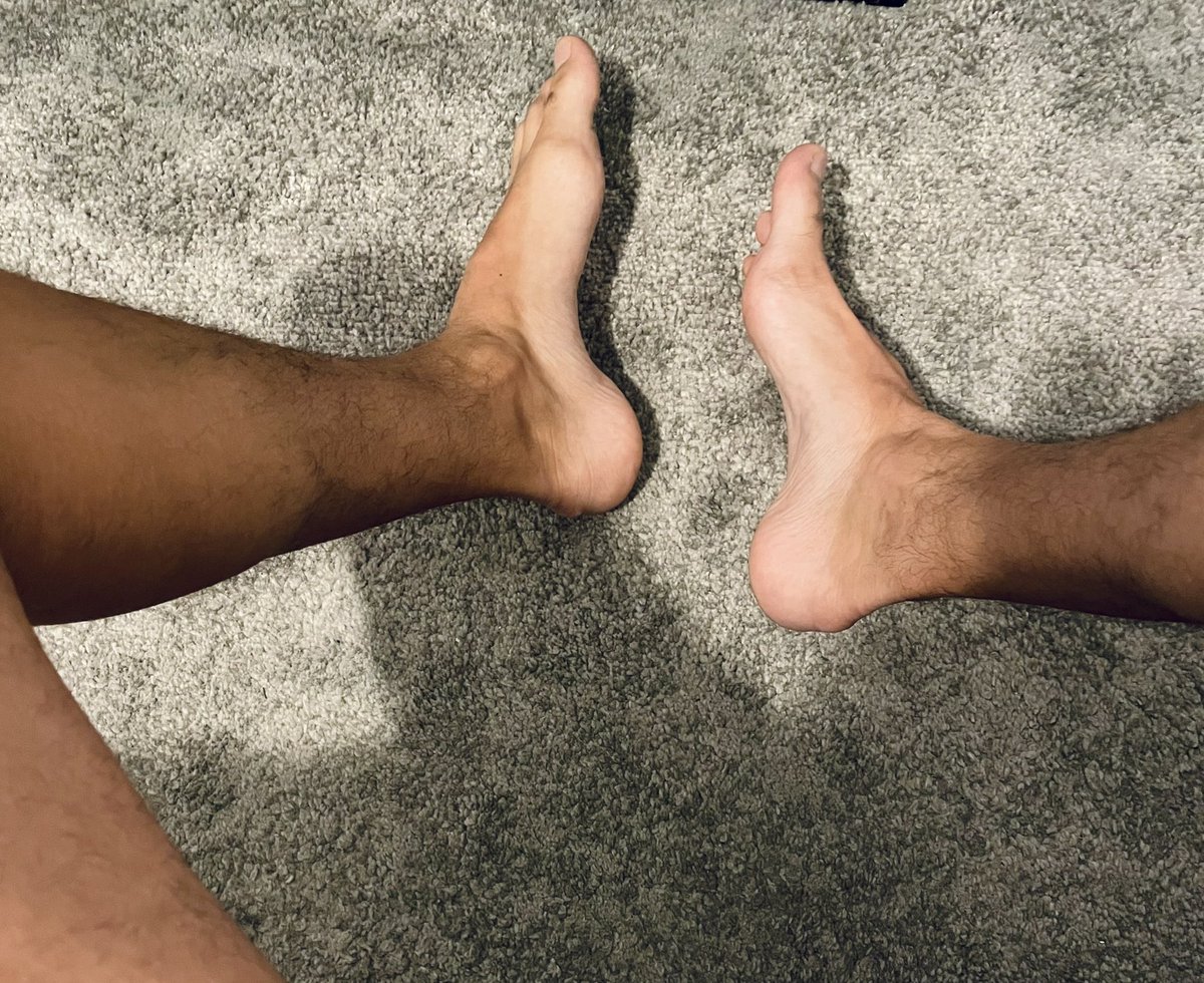 #menfetichfeet #gayfeet #gayfeetlover #feetfethish #menfeetfetich #pieshombre