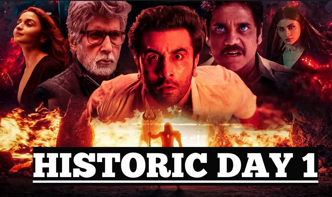 SumitkadeI's tweet photo. #Brahmastra creates HISTORY by emerging BIGGEST Non Holiday Opener of all time for a hindi film in India & Overseas .. All set for โน 100 cr + Mammoth Weekend in India..
Day- 1 WORLD WIDE GROSS - โน 75 cr ..
#RanbirKapoor #AliaBhatt https://t.co/nqdEFvnoqj
