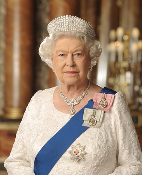 MidpointCentre's tweet photo. We welcomed back students this week following the summer break. Following the sad news of the passing away of the Queen on Thursday night during Personal Development lessons we have been discussing her life and her role in our constitution. #SupportTrustAchieveRespect. https://t.co/LIN4ybeenX