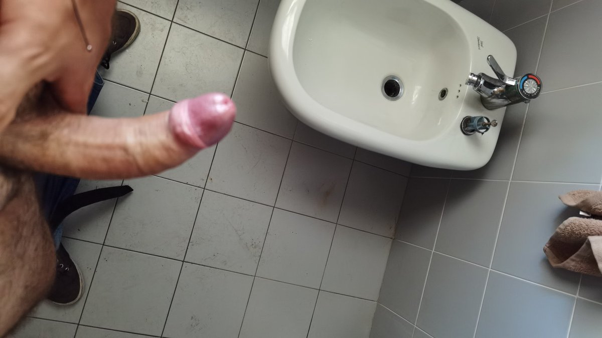 90Emrys's tweet photo. Good morning 🔥#cazzo #dick #cum #sborra #trans #female #sesso #sexy https://t.co/5xzyKUUoPz