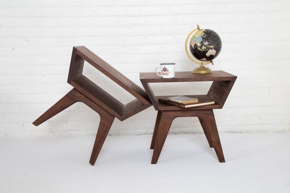 moderncre8ve's tweet image. Modern Sidetable| Modern Handcrafted Solid Wood etsy.me/3xied0G #bedsidetable #atomicmodern #modernsidetable #accenttable @etsymktgtool