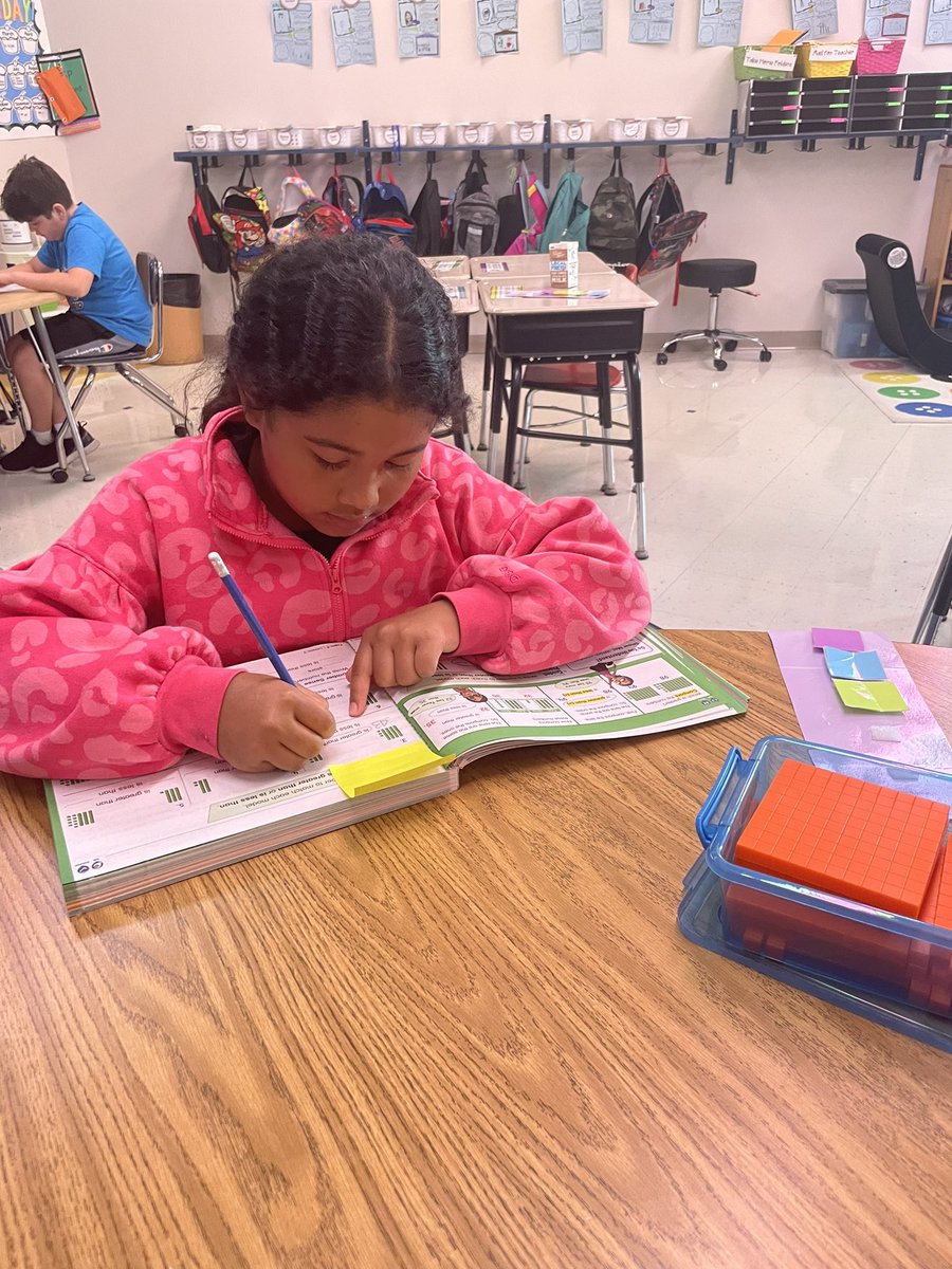 Jennifer Zanayed tweet media