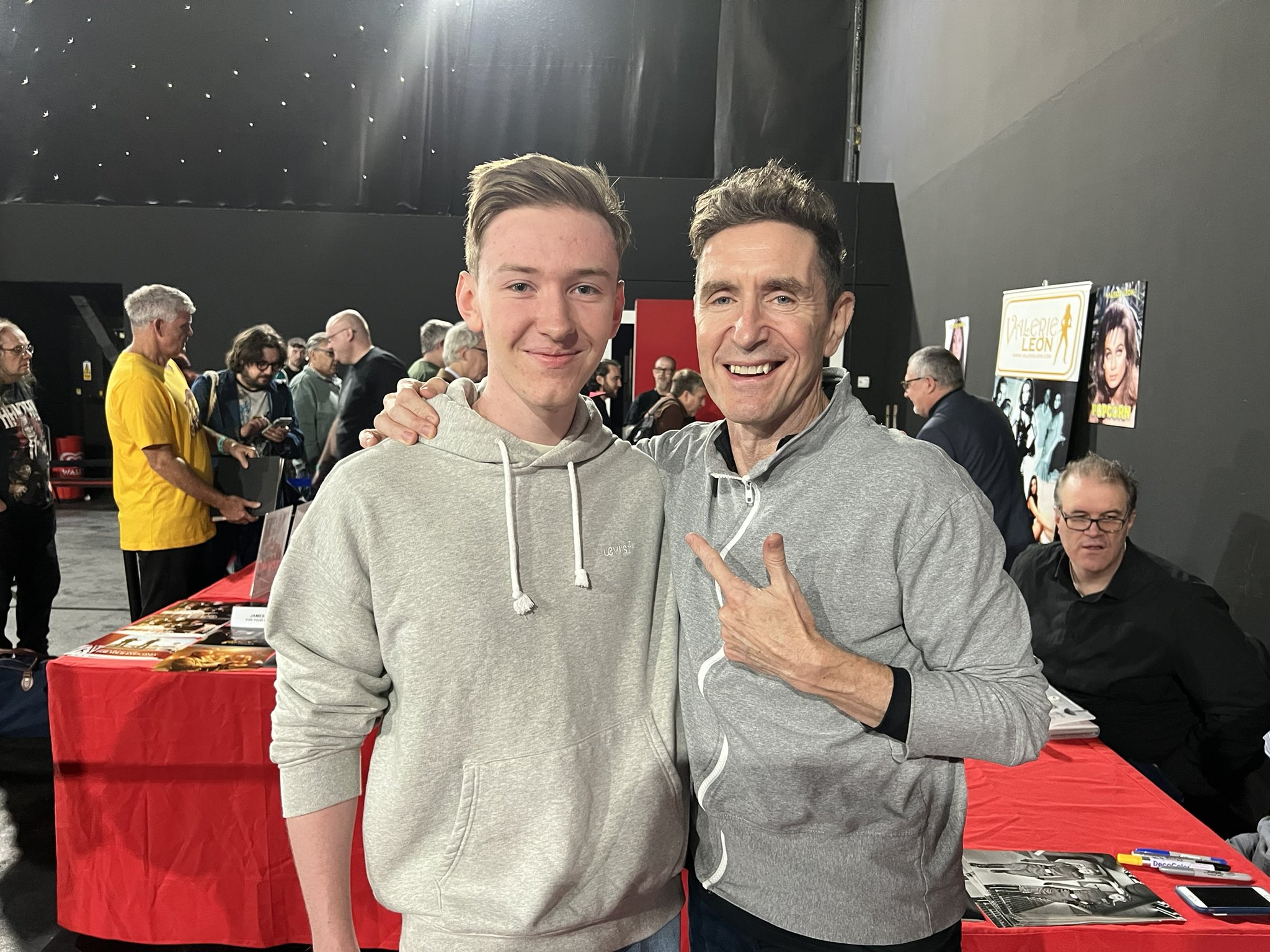 dan on X: "Just met Paul McGann for the second time, he's always lovely and  will talk for hours! https://t.co/PxgUSqvrC5" / X