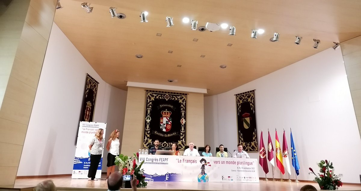 🇨🇵🇪🇦 Ancienne et nouvelle équipe directive de la FEAPF
<a href="/congresoFEAPF22/">congresoFEAPFcuenca2022</a>

Merci !! 😃😃😃