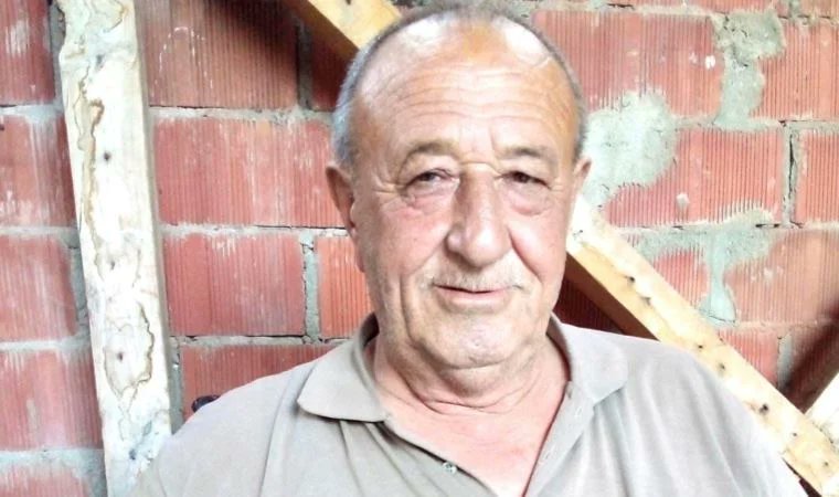 isigmeclisi's tweet photo. Hasan Çavuş..
66 yaşında, inşaat ustası..
Manisa Kırkağaç'ta çalıştığı zeytinyağı fabrikası inşaatında üzerine perde duvarın devrilmesi sonucu hayatını kaybetti.. https://t.co/zhDITVbLAB