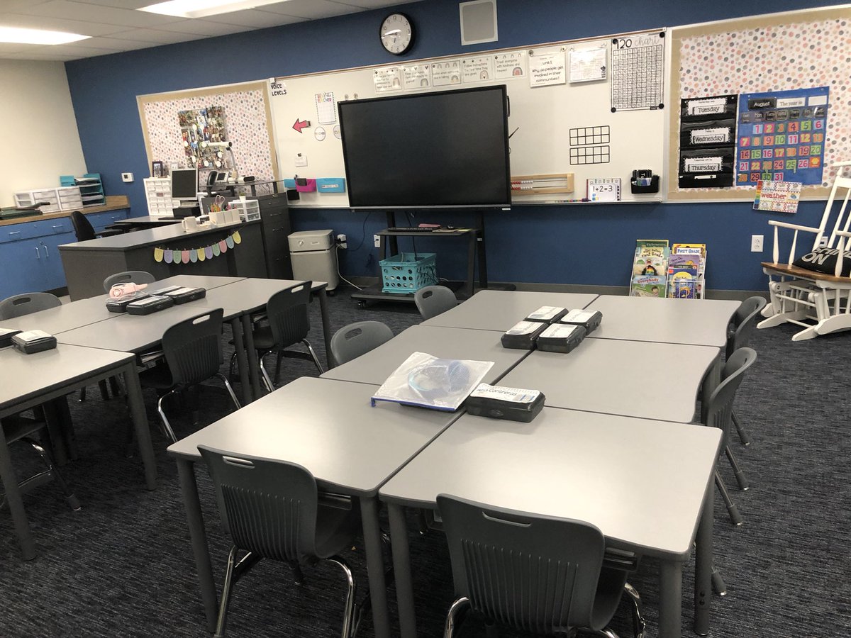 TruTigers's tweet photo. Building 8 at Truman is finally completed! Staff have worked hard to select the best for their upgraded classrooms and the results are “Truman Tiger Terrific”! Amazing feats of perseverance indeed!#LuvTigers https://t.co/lN6EuOxZ1P