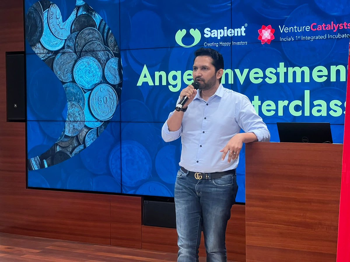 KariyaParesh's tweet photo. Startup investing Masterclass with Masters of Startup investing. Thank you Anuj Golecha and Rishabh Golcha for such a wonderful session. https://t.co/EnfPdUfL1w