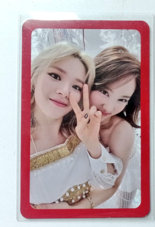 twiceubcarts's tweet photo. wts lfb twice ph  #gabbyntables 

2yeon pc- 200 + pf 

—mop: gcash
—mod: sc/o, ggx, sdd, flash
—can send vid condition
—onhand 
—comment or dm to claim 

t. nayeon jeongyeon momo sana jihyo mina dahyun chaeyoung tzuyu more&amp;more najeong https://t.co/L2weTtifMa