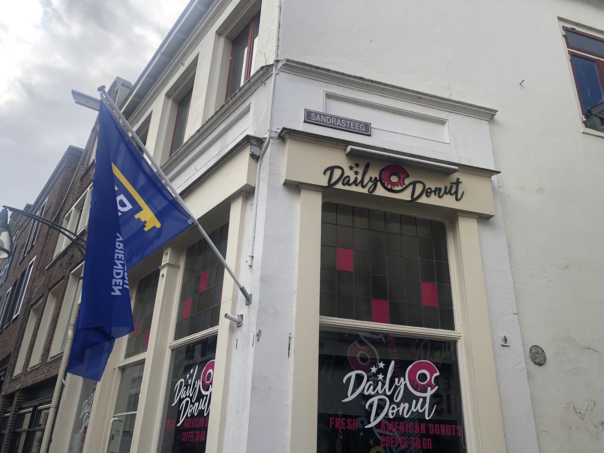 Sylvia Otten tweet media