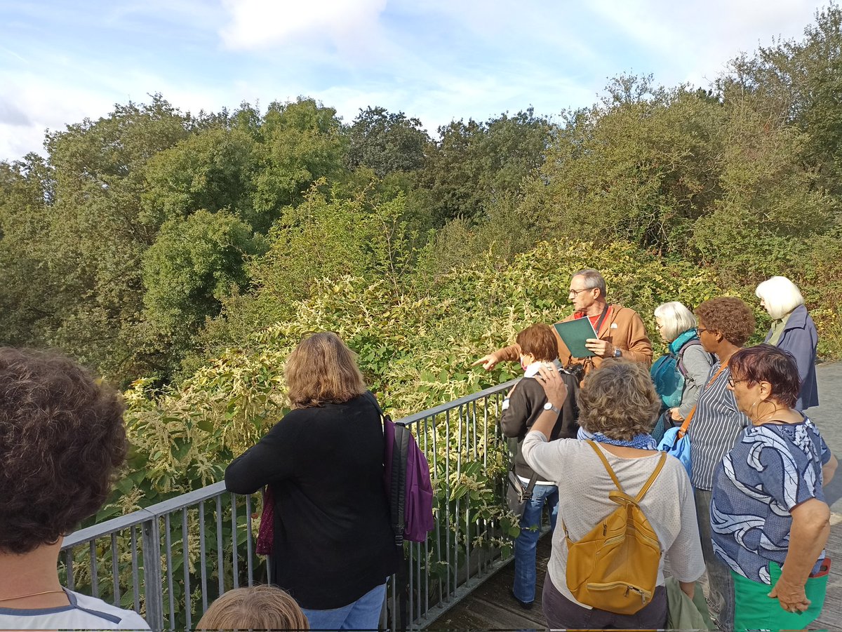 GilletJocelynRN's tweet photo. 🌳 Ce matin, présent à la balade solidaire et découverte au profit de l'association La Malina.

En compagnie de l'association Les amis du Bois Jo.  
#environnement #SaintHerblain #QuartierEst @Actuenviro https://t.co/qCLVIKpdXD