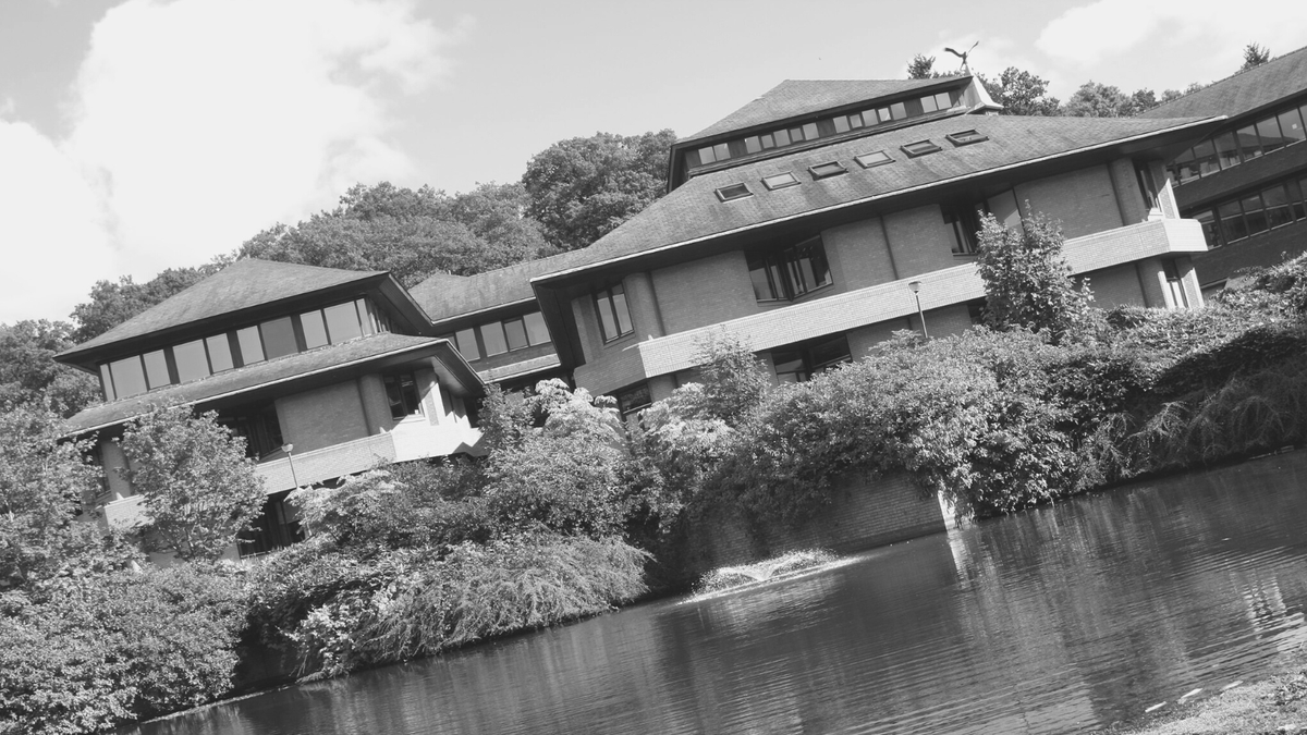 The county proclamation of the accession of His Majesty, The King will take place at County Hall, Llandrindod Wells at 1:30pm on Sunday, Sept 11.

This will be followed by similar ceremonies in Brecon, Presteigne and Welshpool at 3pm the same day.

More: en.powys.gov.uk/article/13245/…