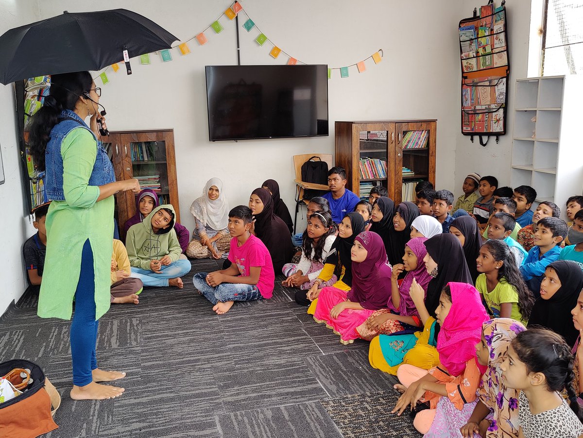 NookCosy's tweet photo. A wonderful afternoon of storytelling as part of @prathambooks One Day One Story initiative. Priya Muthukumar told the story of 'Croak' to an engaged, enthusiastic and much amused audience. Just look at the faces of some of our favourite little people! Stories are magic indeed! https://t.co/sG4UoaudKy