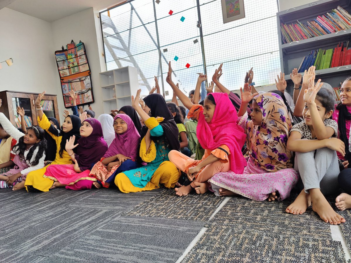 NookCosy's tweet photo. A wonderful afternoon of storytelling as part of @prathambooks One Day One Story initiative. Priya Muthukumar told the story of 'Croak' to an engaged, enthusiastic and much amused audience. Just look at the faces of some of our favourite little people! Stories are magic indeed! https://t.co/sG4UoaudKy