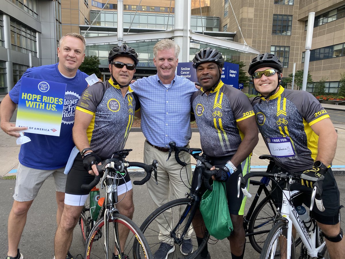 RobynTweeters's tweet photo. The Smilow Salute was awesome! Great to cheer on my @BankofAmerica  teammates and all the @CTFRide riders this morning. https://t.co/2OOsGyzlo6