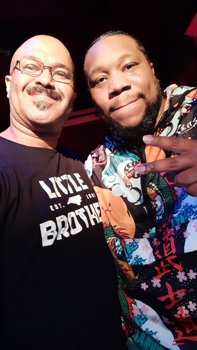 thedarylj's tweet photo. Got to finally meet @RapperBigPooh of @LittleBrotherNC and good seeing my bro #CHAUNDON @FINIANSTOMER once again. #ToDreamInColor #JustusLeague #LBBizness @CityWineryDC https://t.co/D3LUpnkeLH