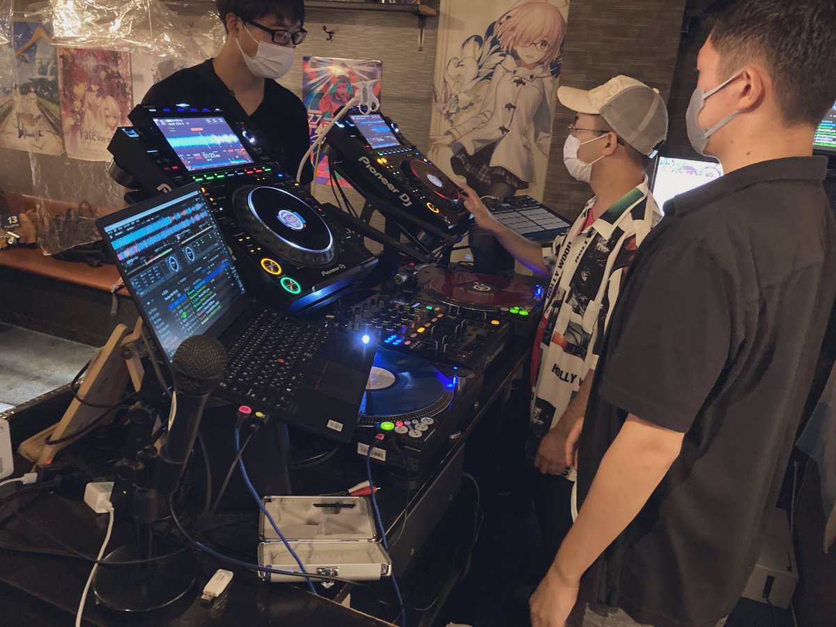 isamixxxx's tweet photo. #DJ_mode へのご参加ありがとうございました！

機材に触る時間、DJパフォーマンスと解説、トークセッションなど、濃い時間になりました。

主催側だけでなく参加者の方も意見を言ってもらい、全員が講師であり、全員が生徒のような雰囲気になりました。

何か1つでも持ち帰ってもらえたら嬉しいです！ https://t.co/dkiAExb3SB
