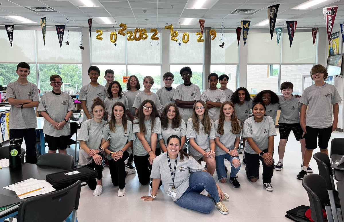 These faces, they’re my WHY 💙💛 Looking forward to growing together &amp; sharing with their peers how powerful the <a href="/AVID4College/">AVID</a> system is!