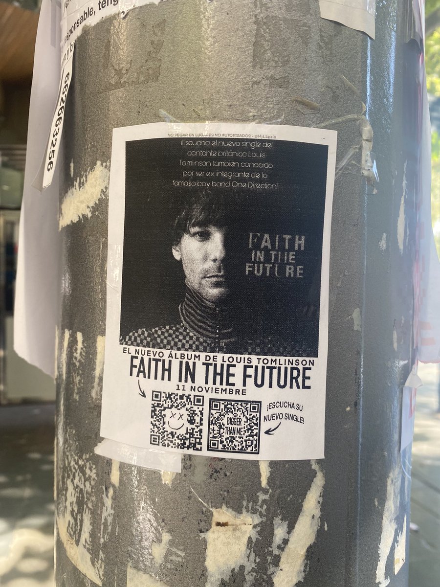 dadmeminombre's tweet photo. Me he encontrado esto en la Plaza España de Palma💝
#FaithInTheFuture #LouisTomlinson #teamolouis https://t.co/zDUDkhwW5b