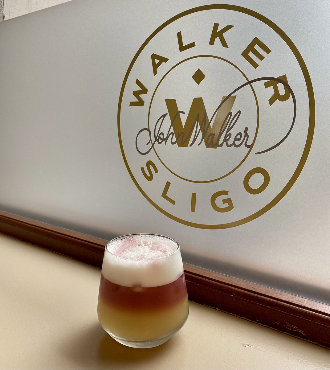 walker1781's tweet photo. ❗️New cocktail❗️ 
New York Sour now available
Live music tonight from 9.30 with @the_flight_band_irl

Dinner served from 5pm
Book your table at info@walker1781.com
 #wildatlanticway #choosesligo #sligodrinks #cocktails #sligowhoknew #sligotown #sligofoodtrail #sligotourism https://t.co/Joc3IEBpbp