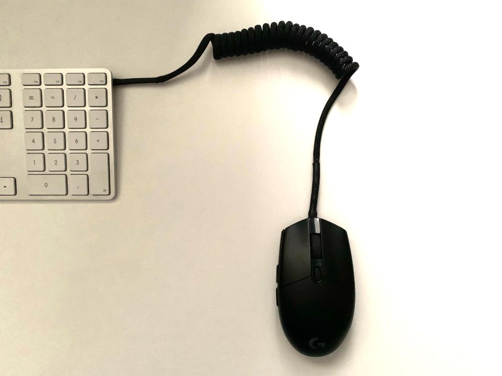 Mich hat immer das lange Mauskabel gestört - auch aufgerollt - und jetzt habe ich einen Prototyp gebaut. #mausspiralkabel.