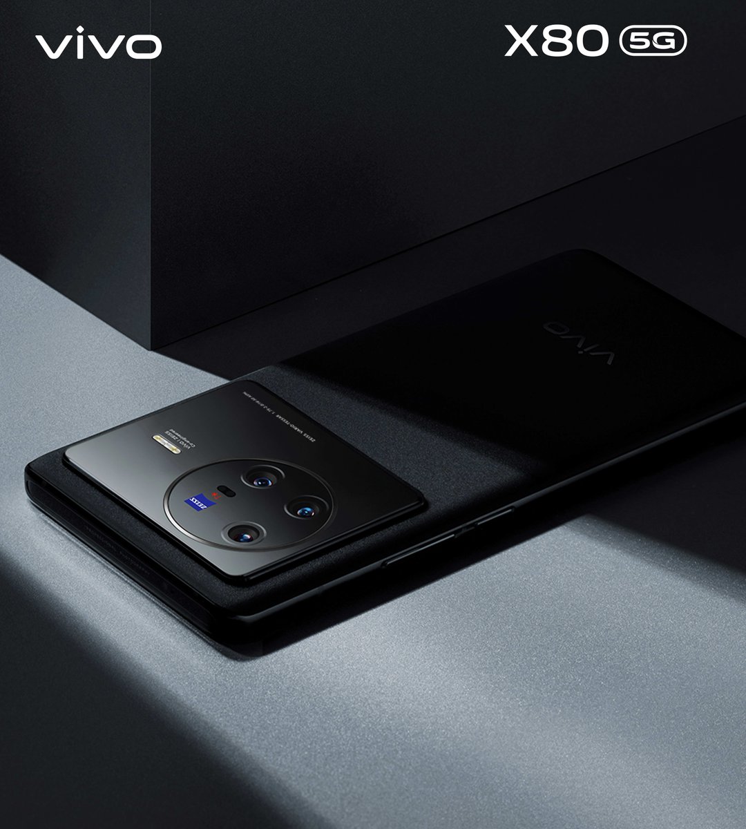vivopakistan's tweet photo. A timeless design with seamless experience that blends traditional elegance with modern technology.

#vivoX80 See More: https://t.co/cygyMOy7vx #PhotographyRedefined https://t.co/l4cis8PIUR