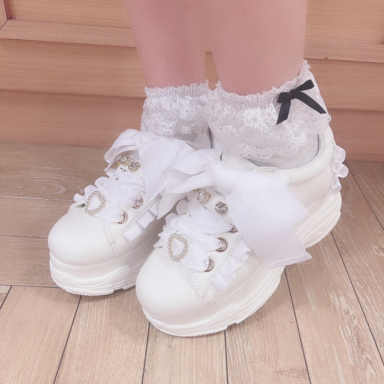 LIZLISA ビジューベルト厚底スニーカー LIZ LISA on X: 