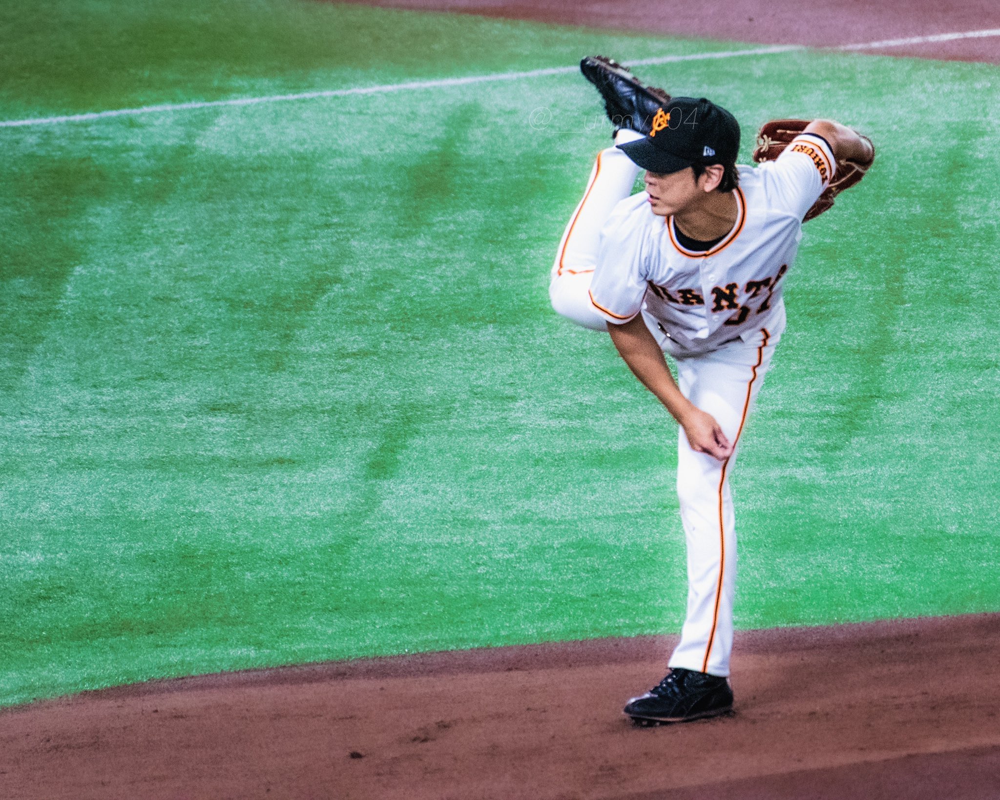 FcS9jsRaAAgV4vP?format=jpg&name=large