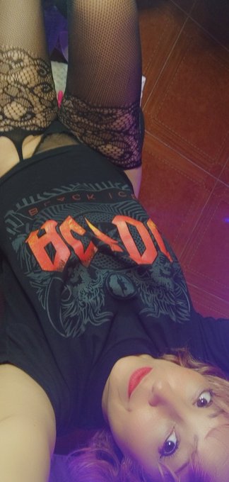 🤘🏻🤘🏻 https://t.co/GtLIwbi6LU