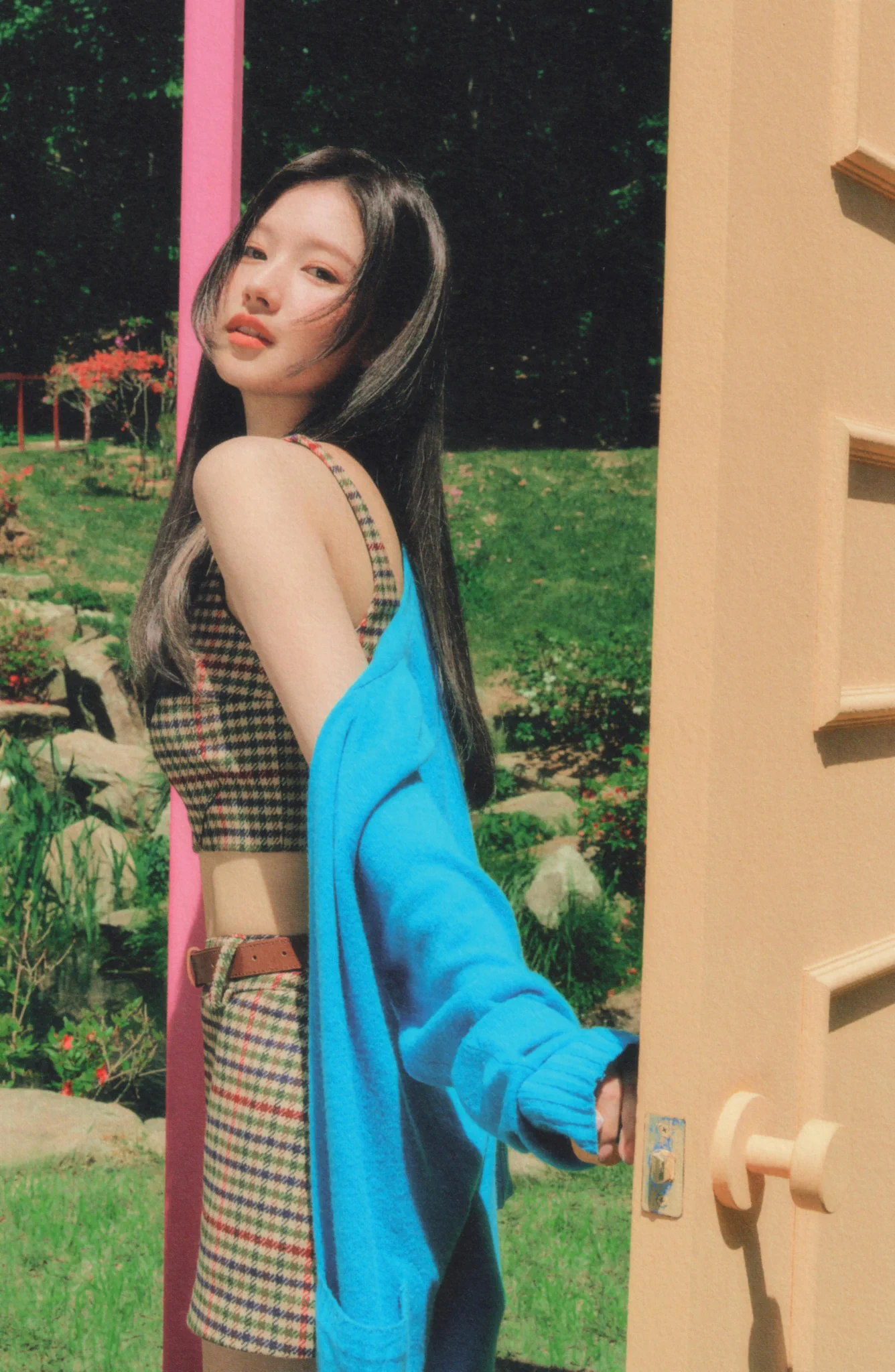 njmsjmdct2 ב-X: [SCAN] TWICE 11th Mini Album <BETWEEN 1&2