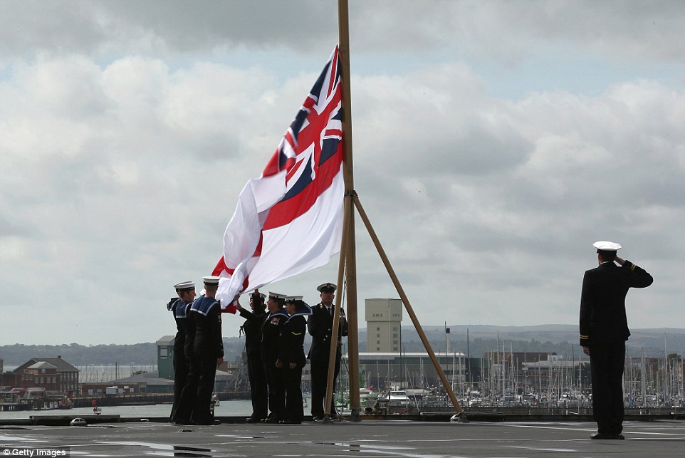 DannyDanceF133's tweet photo. An honour to have served HM The Queen for 35yrs in the RN &amp; WYP, Rest in Peace Ma'am ⚓👮 https://t.co/o7mT3FGYRH