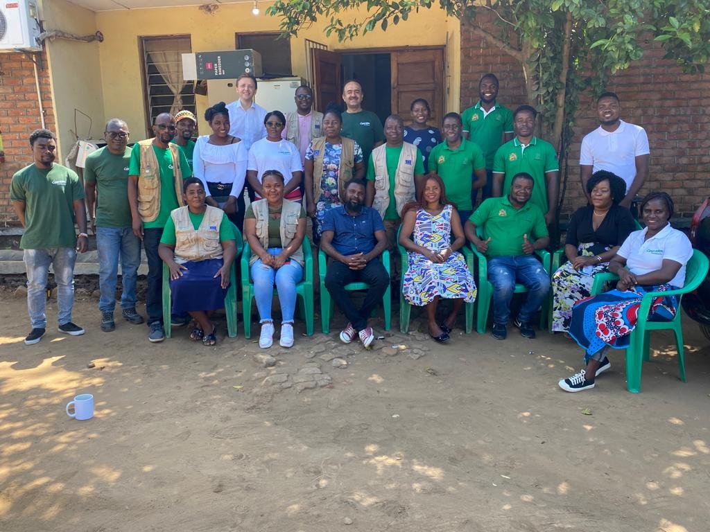 ova_tenx's tweet photo. Concern Worldwide Nsanje team https://t.co/92Vp1gpX2g
