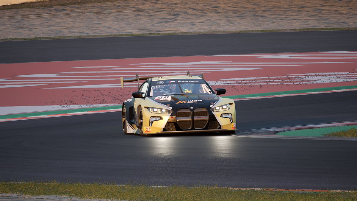 Arrancamos las 24h de Barcelona de <a href="/cerv2022/">CER-V season 2023</a>.
Con el BMW <a href="/cristiangr36/">Cristian🚀</a> <a href="/davicin600/">david de lera</a> <a href="/JavierCicuendez/">Javier Cicuendez</a> 
En el Mclaren <a href="/morerasergi/">Sergi Morera</a> @Chemix1996Jos <a href="/Fonsi151/">Fonsi</a>
 
📺 twitch.tv/assettohosting 

Mucha suerte Buhos!!!