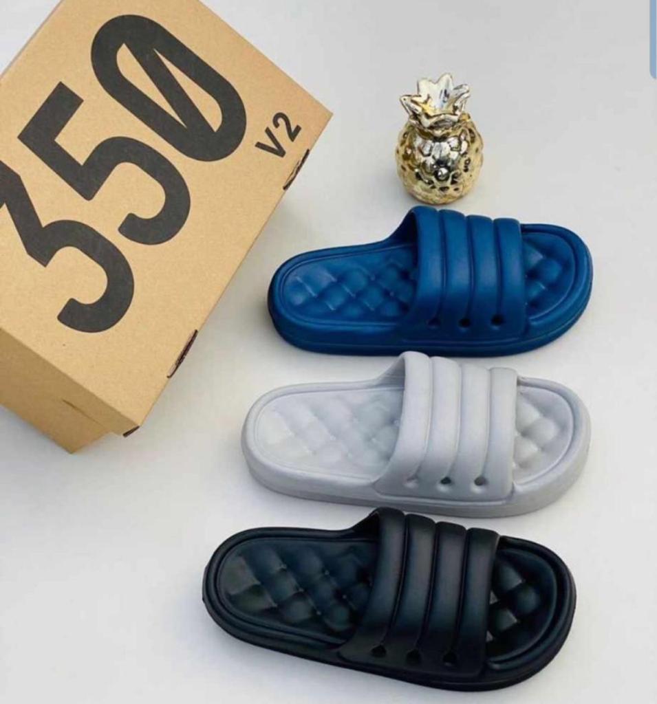 playboytravis_'s tweet photo. All types of footwear available
Pls send a DM
Delivery Nationwide 🙏❤️ https://t.co/T7uYIrXg1i