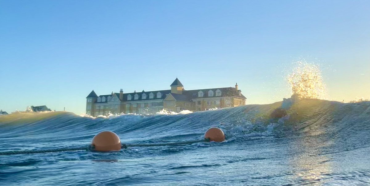 Sunrise swim at rossnowlagh @SandhouseHotel @barrabest @WeatherCee @angie_weather @deric_tv @BelfastHourNI @donegalbaytoday @visit_donegal @artonatin @tomgilroy33 @ECMFCM @WAWHour @wawguide @jemma_dolan @Bigpaddy2 @gildernewm @Louise_utv @SMcCurdyArt @mooney_daw