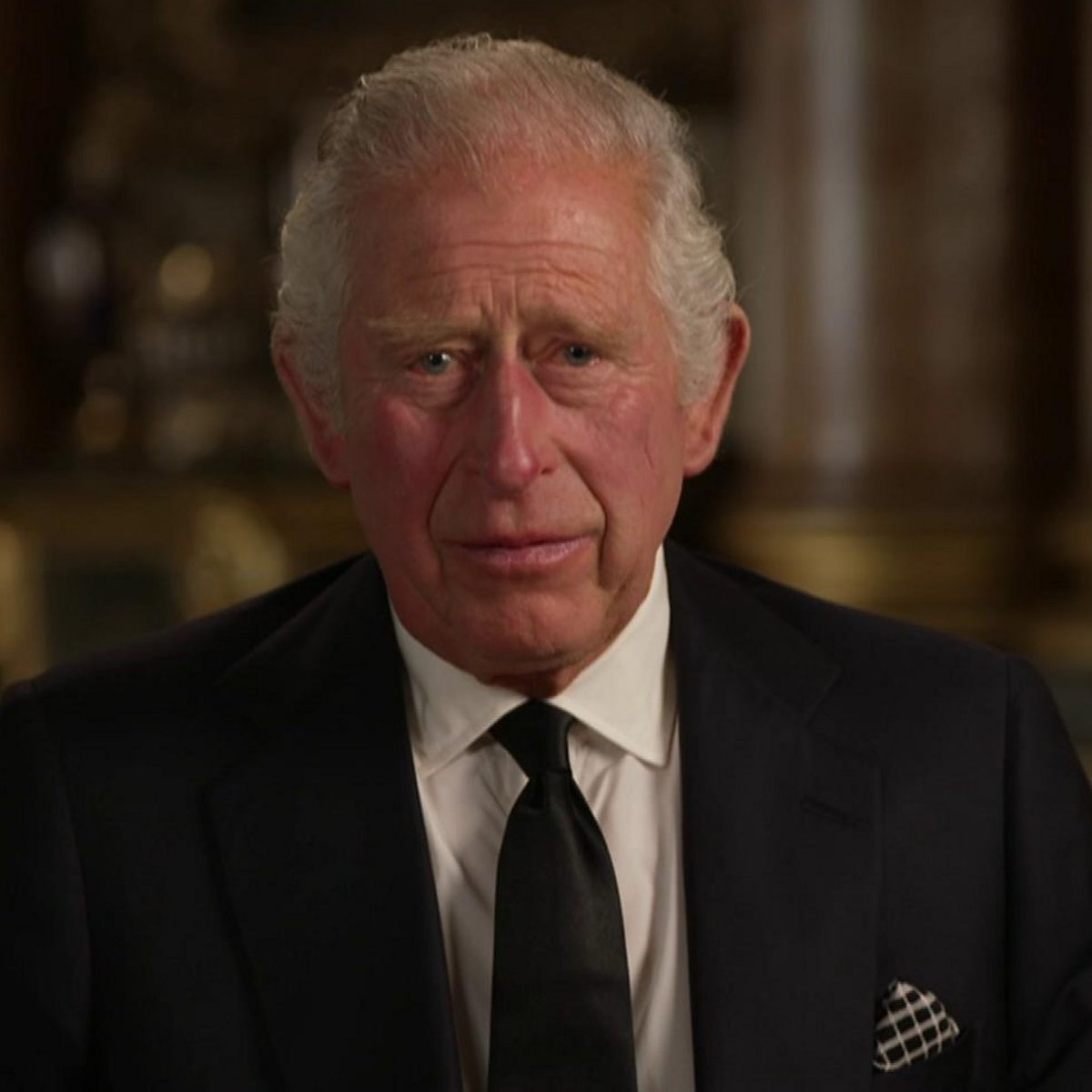 404NOTF65767728's tweet photo. King Charles III 
เมื่อย้อนดูแถลงการณ์ของพระองค์ในฐานะประมุขของสหราชอาณาจักรพระองค์ใหม่ รวมถึงเหตุการณ์ต่างๆ
ก่อนนี้มีสื่อหลายสำนักออกข่าวตรงกันว่า ทรงยกหูโทรศัพท์หาแฮร์รี ที่ตำหนักฟร็อกมอร์ คอทเทจ โดยทรงยืนยันว่า เมแกนไม่เป็นที่ต้อนรับในช่วงเวลาอันเศร้าที่สุดของครอบครัว https://t.co/XmANVTZ1HG