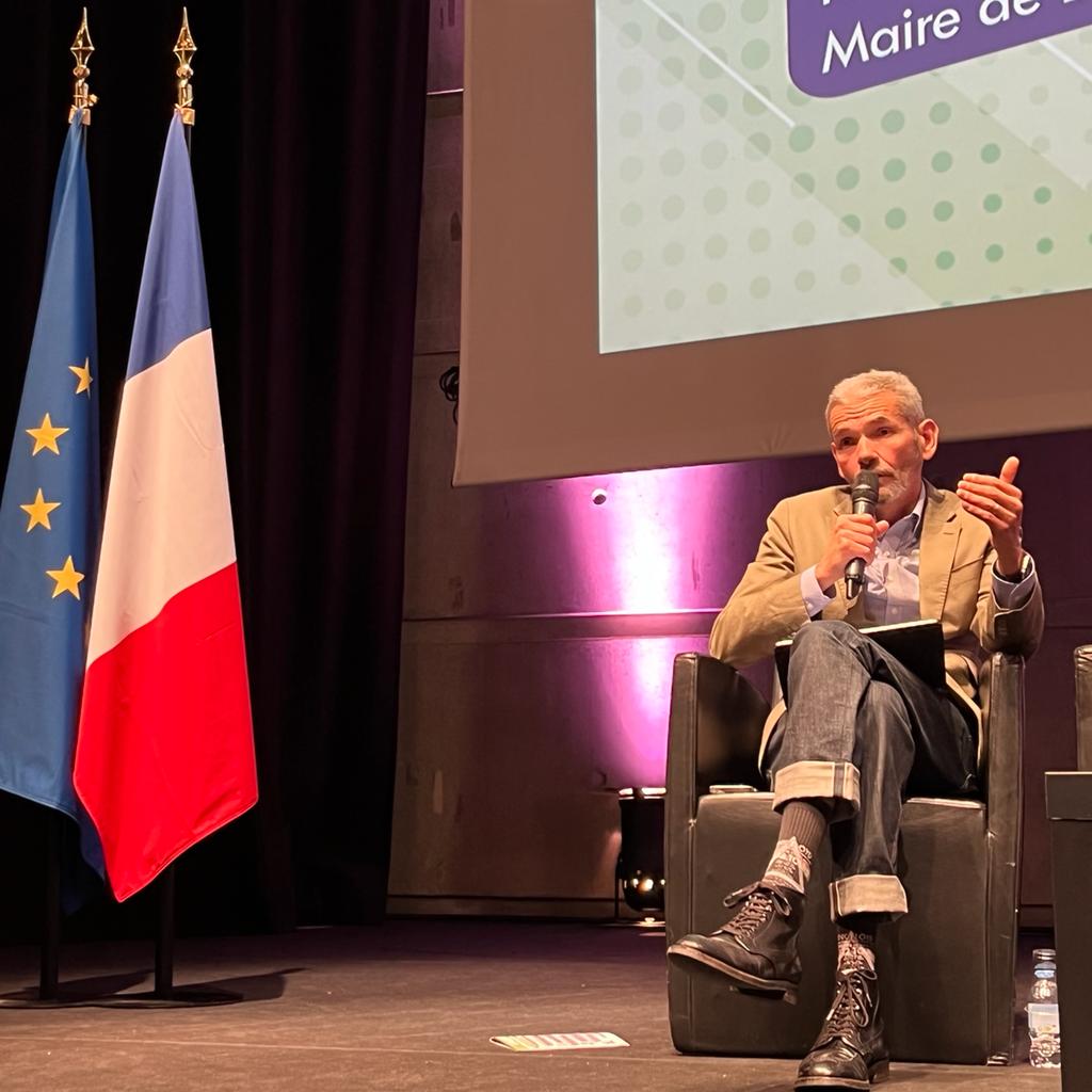 UC_IDF's tweet photo. « Faire croire que la transition environnementale ne demandera pas d’efforts est un mensonge. A l’@UDI_off, nous devons avoir le courage de la vérité : ne pas léguer une dette climatique insupportable à nos enfants coûtera cher. » @jfvigier #ReimsUDI https://t.co/uhIuYfpfPb