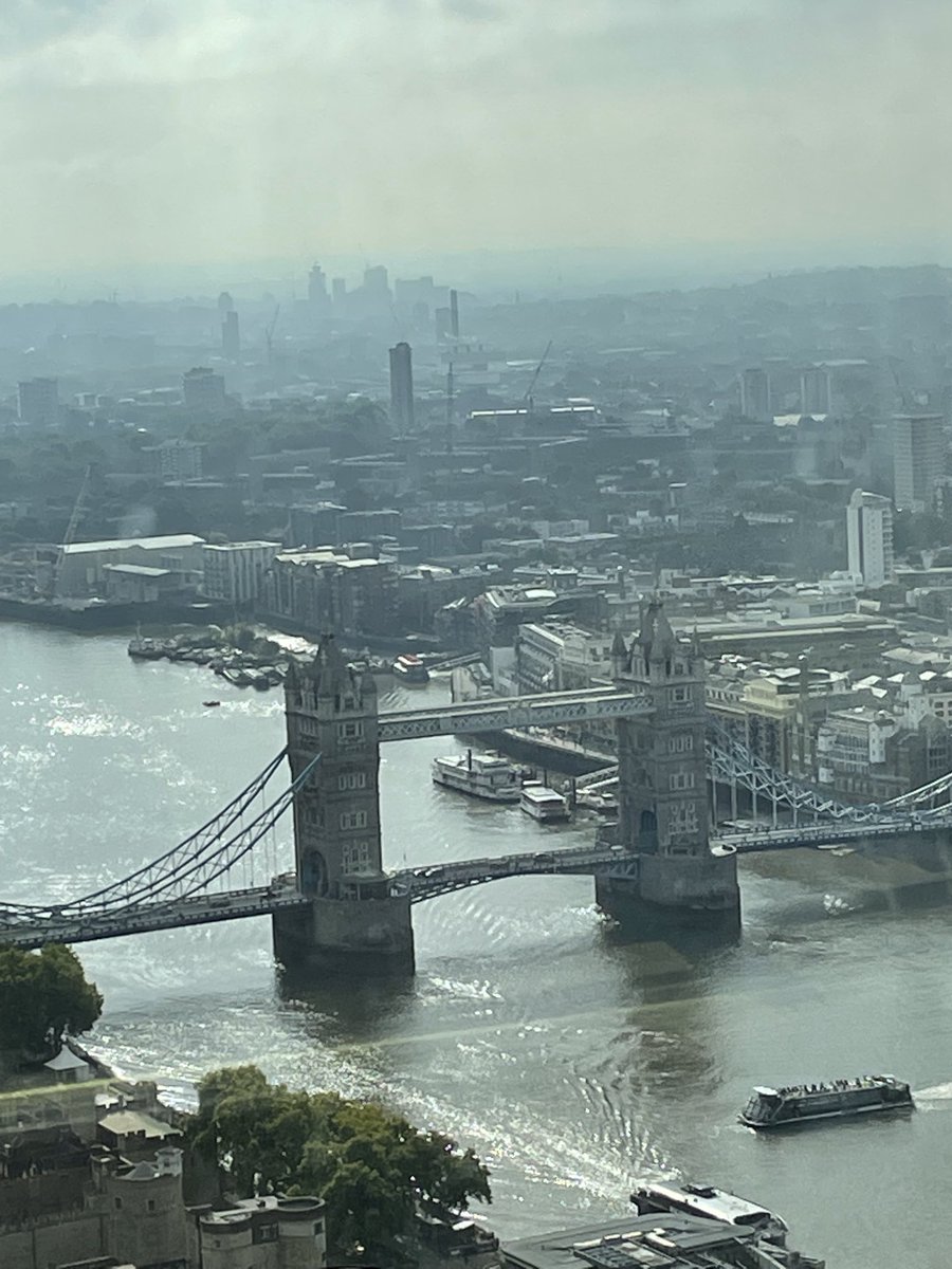 A long awaited trip to London with my sister &amp; nieces. Strange feeling in the city but nice to be here. #london