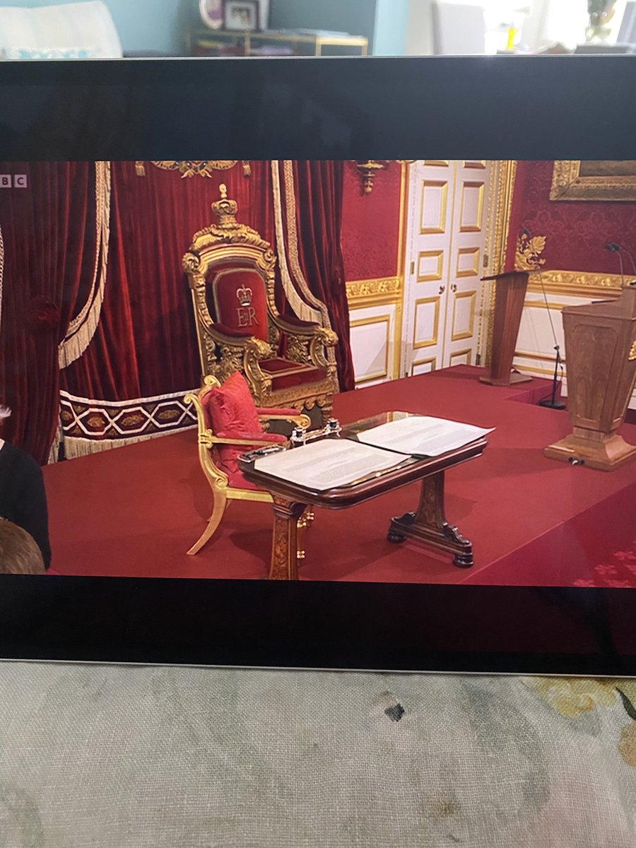 ShelaghFogarty's tweet image. Soon #KingCharlesIII