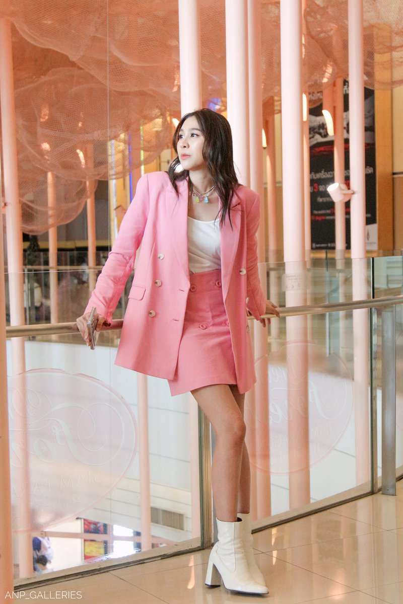 ANP_Galleries's tweet photo. มนุด ชุดชมพู ผู้น่ารัก 😊💕
#TeamAIMazing #aimsatida #ANPgalleries https://t.co/hf8UUPOiKO