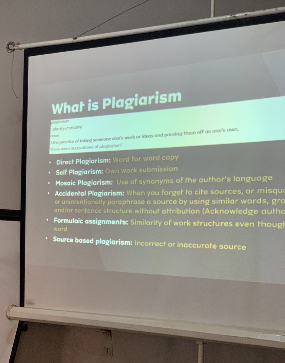 Mr. @OkwiJohnpaul goes ahead to share some of the professional standards that are to be upheld while writing <a href="/cim_marketing/">CIM</a> academic assessments, the most important one being… 

AVOID PLAGIARISM
