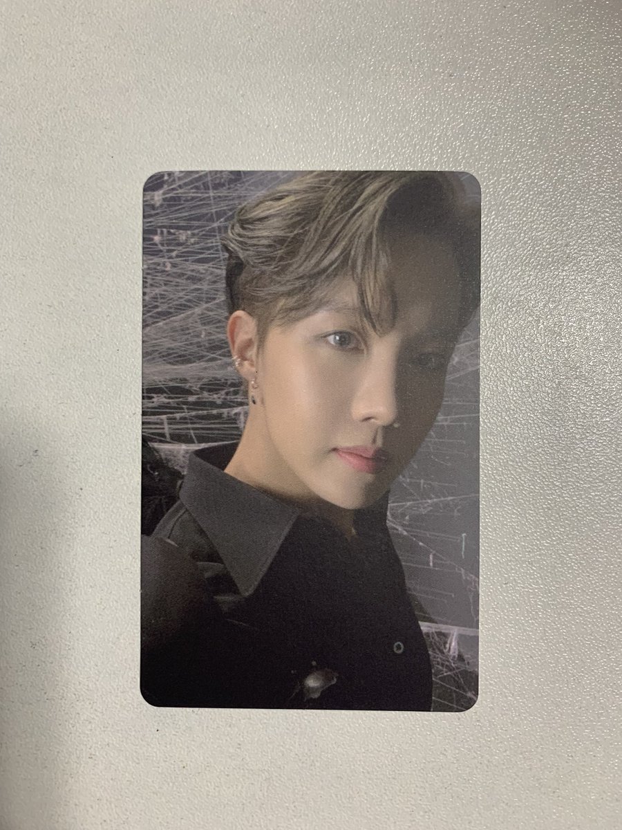 daeguhaul's tweet photo. wts lfb ph bts photocard

— hobi mots 7 v2 pc 
— ₱350 

reply mine or dm to claim

#. map of the soul 7 version 2 jhope hoseok black swan https://t.co/0DLtW3BUK0