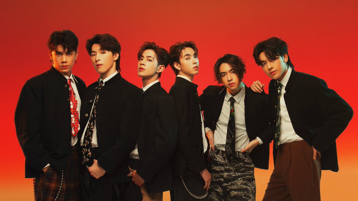 TikJesStand's tweet image. "นอกจากความสามารถ บุคลิกความเป็นตัวเองก็สำคัญ ผมอยากให้พวกเขาเป็นคนที่มีคุณภาพในสังคม ทำงานดี ทำงานเก่ง แต่ต้องเป็นที่รักด้วยนะ เราอยู่ร่วมกันในสังคม พวกเขาต้องอยู่ให้ทุกคนรักไม่ทางใดก็ทางหนึ่ง พวกเขาต้องเป็นทั้งไอดอลและเป็นคนคุณภาพของสังคมครับ"

มุมมองพี่ติ๊กในการทำวง PROXIE ค่ะ