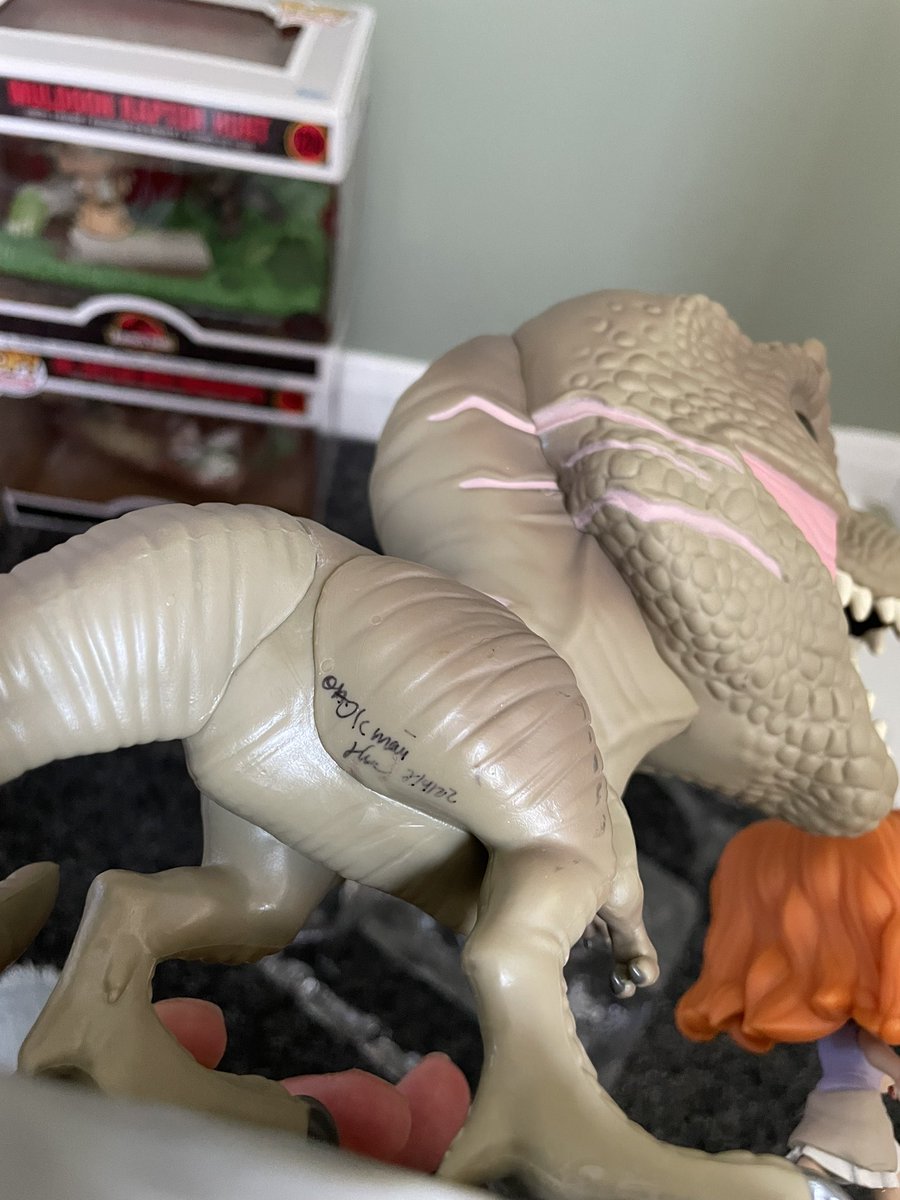 griffjames89's tweet photo. @OriginalFunko found this on the side of my pop, has anyone else found this before? https://t.co/ruQ4mLHI8V