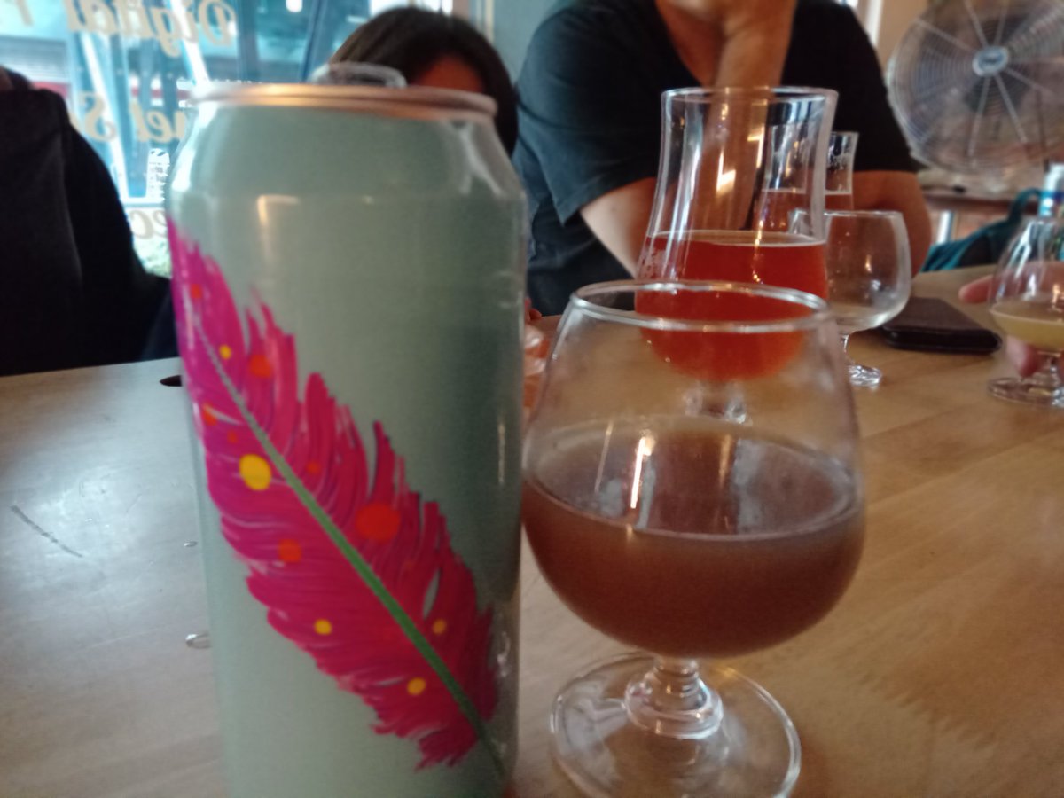 BreakAwayOk's tweet photo. Once u get past the colour of the liquid, it does taste quite interesting and surprisingly nice... Kinda like unicorn farts with hints of banana @Omnipollo @KLBeerHunter https://t.co/w0CkCOEE5Y