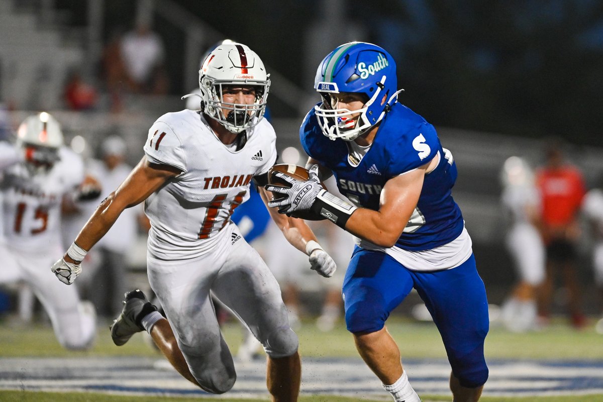 PrepsKC's tweet photo. The revival continues for @JaguarsBss with a 50-49 win over @PHTrojansFB Story, photo, stats and highlights https://t.co/qQQ5JlvUtT https://t.co/fKKnNhCtCQ